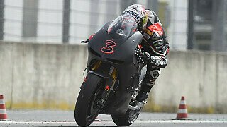 Biaggi schließt Aprilia-Test ab