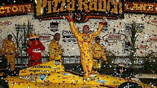 Hunter-Reay sichert Andretti 5. Iowa-Sieg in Folge Hunter-Reay sichert Andretti 5. Iowa-Sieg in Folge