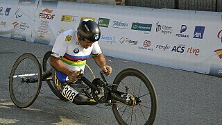 Zanardi: Handbike-Sieg beim Saisonfinale Zanardi: Handbike-Sieg beim Saisonfinale