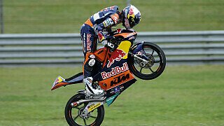 1. Training: Miller mit Bestzeit, Grünwald auf P4