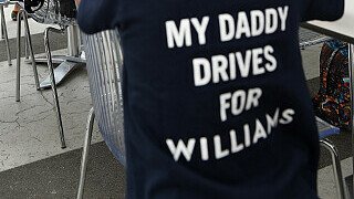 Mein Vater fährt für Williams ... nach Platz 3 kann er auch wirklich stolz auf seinen Papa sein., Foto: Sutton