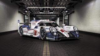 Mission Titelverteidigung mit dem Toyota TS040 Hybrid Mission Titelverteidigung mit dem Toyota TS040 Hybrid