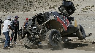 Loeb-Unfall auf der 8. Etappe Loeb-Unfall auf der 8. Etappe