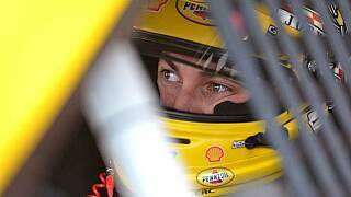 Logano holt dritte Martinsville-Pole in Folge
