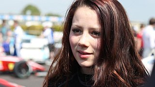 Thruxton: Carrie Schreiner knapp am Podium vorbei Thruxton: Carrie Schreiner knapp am Podium vorbei