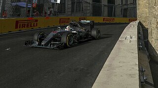 The Times: Hamilton steckte fest, sein Computer sagte: Nein! Der Champion hatte nicht mal einen Bleistift, auf dem er rumkauen konnte, während sein Kopf im Cockpit rauchte. Rosberg flog scheinbar schwerelos zum Sieg, während Hamilton irgendwo im Nirgendwo verzweifelte. Vettel ist Zweiter, aber Ferrari spielt dennoch keine Rolle in dieser WM., Foto: Sutton
