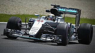 Hamilton ratlos: Ich bin viel zu langsam!