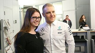 Valtteri Bottas zu Besuch in Stuttgart