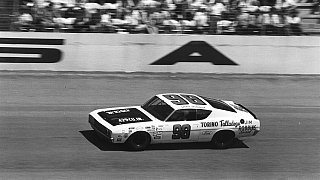 Daytona 500 - Millimeter-Entscheidungen nach 500 Meilen Daytona 500 - Millimeter-Entscheidungen nach 500 Meilen