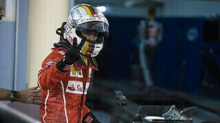 Gazzetta dello Sport (Italien): "Party in Bahrain, Vettel siegt mit einem perfektem Auto. Ein unbestreitbarer Sieg, der Vettel nicht nur die WM-Führung beschert, sondern deutlich macht, dass Maranello die Kluft zu Mercedes überbrückt hat.", Foto: Sutton