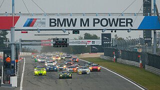 Die VLN startet mit dem Barbarossapreis in den Endspurt 2017 Die VLN startet mit dem Barbarossapreis in den Endspurt 2017
