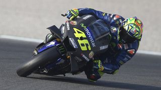 Valentino Rossi beim Dirttrack-Training auf seiner Ranch Valentino Rossi beim Dirttrack-Training auf seiner Ranch
