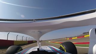Formel-1-Onboard mit Halo: So sieht es für den Fahrer aus Formel-1-Onboard mit Halo: So sieht es für den Fahrer aus