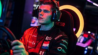 McLaren startet mit Shadow Project zweiten eSports-Wettbewerb McLaren startet mit Shadow Project zweiten eSports-Wettbewerb