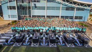 Formel 1: Mercedes feiert WM-Double in Brixworth und Brackley Formel 1: Mercedes feiert WM-Double in Brixworth und Brackley