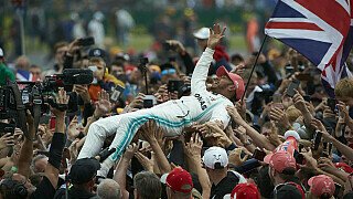 Die Silverstone-Spezialisten schlagen 2019 wieder zu: Lewis Hamilton holt sich endlich den Heim-Rekord. Kimi Räikkönen kann nicht aufhören, Punkte zu holen. Andere, wie Sebastian Vettel oder Haas, jagen lieber Negativ-Bestmarken. Die Statistik-Sammlung zum Großbritannien-GP., Foto: LAT Images