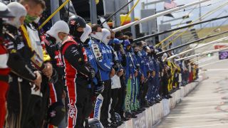 NASCAR Atlanta 2020: Gedenken an Opfer von Rassismus NASCAR Atlanta 2020: Gedenken an Opfer von Rassismus