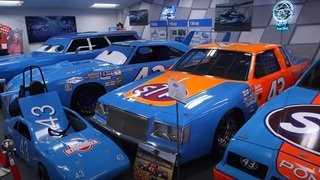 NASCAR: Mit Richard Petty und Dale Inman durchs Petty Museum