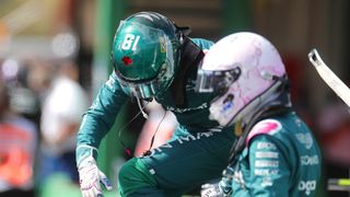 Das passiert mit Vettels Helm während eines Rennwochenendes Das passiert mit Vettels Helm während eines Rennwochenendes