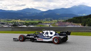 AlphaTauri: Pierre Gasly und Yuki Tsunoda kicken in Spielberg AlphaTauri: Pierre Gasly und Yuki Tsunoda kicken in Spielberg