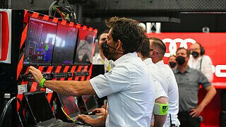 Formel E, 50.000 Euro Strafe: Audis Boxstopp-Trick geht schief! Formel E, 50.000 Euro Strafe: Audis Boxstopp-Trick geht schief!
