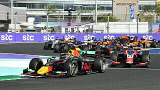 Formel 2 Saudi-Arabien: Strafen-Orgie & Protest nach Sprint Formel 2 Saudi-Arabien: Strafen-Orgie & Protest nach Sprint