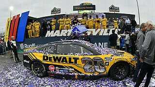 NASCAR Martinsville II: Bell siegt, Chastain mit Monster-Finish
