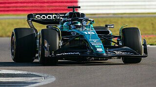 Aston Martin testet Alonsos neues Formel-1-Auto in Silverstone