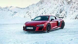 Audi R8 Coupé GT: Die rote Schneekönigin Audi R8 Coupé GT: Die rote Schneekönigin