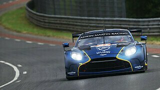 24h Le Mans - Rennen: Überschlag-Unfall vom #27 Aston Martin