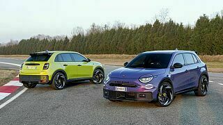 Abarth 600e:
Gleich zu Beginn kommen Freunde der Sportmarke von Fiat in den Genuss ihren 600er entweder in der Ausführung Turismo (238 PS) oder Scorpionissima (281 PS) zu konfigurieren. Aber Achtung: Die Topversion ist auf lediglich 1.949 Exemplare limitiert und schon seit November 2024 bestellbar. Die Preise beginnen bei 44.990 Euro., Foto: Abarth