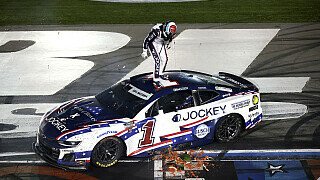 NASCAR Rennen 13: Ross Chastain gewinnt Charlotte-Marathon NASCAR Rennen 13: Ross Chastain gewinnt Charlotte-Marathon