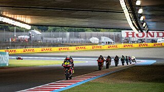 Leichter Regen sorgt für Chaos! David Munoz gewinnt verrücktes Moto3-Rennen in Japan Leichter Regen sorgt für Chaos! David Munoz gewinnt verrücktes Moto3-Rennen in Japan