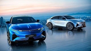 A390: Dreimotoriger E-Sportler