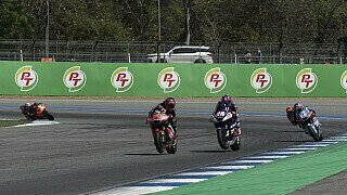 Zwei Rote Flaggen! Horrorcrash überschattet Moto2-Auftakt in Thailand - Gonzalez gewinnt Zwei Rote Flaggen! Horrorcrash überschattet Moto2-Auftakt in Thailand - Gonzalez gewinnt