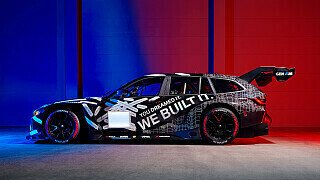 Irrer BMW-Kombi bei 24h Nürburgring