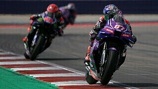 Kollegen mit Loblied auf Toprak Kollegen mit Loblied auf Toprak