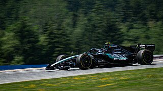 Antonelli vs. McLaren in FP2