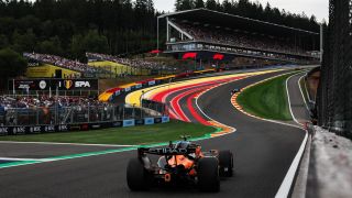 Worst Case! Fahrer ätzen in Spa