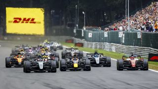 Kimi siegt, Hamilton crasht Russell Kimi siegt, Hamilton crasht Russell