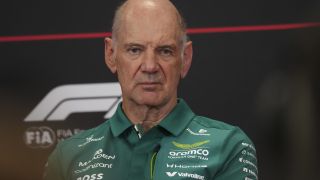 Christian Horner zu Aston Martin? Jetzt spricht Adrian Newey über die anhaltenden F1-Gerüchte Christian Horner zu Aston Martin? Jetzt spricht Adrian Newey über die anhaltenden F1-Gerüchte