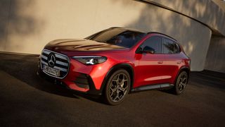 Neuer Mercedes GLA: Elektrostart