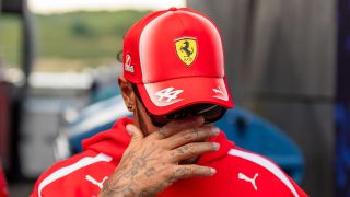 Verschenkt Hamilton die WM?