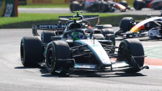 Antonelli siegt bei Monza-Wahnsinn! Antonelli siegt bei Monza-Wahnsinn!