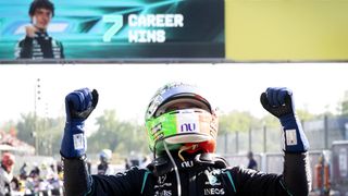 Antonelli siegt bei Monza-Wahnsinn! Antonelli siegt bei Monza-Wahnsinn!
