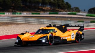 F1-Champion testet Hypercar F1-Champion testet Hypercar