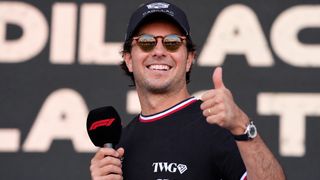 Sergio Pérez bleibt Cadillac treu