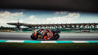 Acosta gewinnt Flag-to-Flag-Sprint!