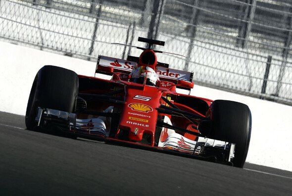 Sebastian Vettel holt seine erste Pole seit dem Singapur GP 2015 - Foto: Ferrari