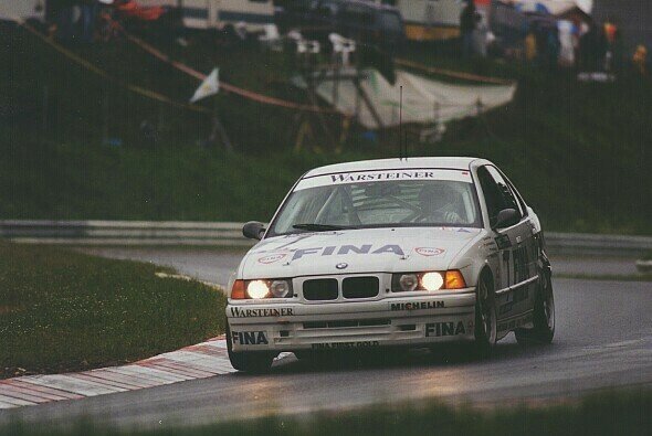 BMW zog durch einen kuriosen Vorfall die Aufmerksamkeit 1994 auf sich - Foto: 24h Media